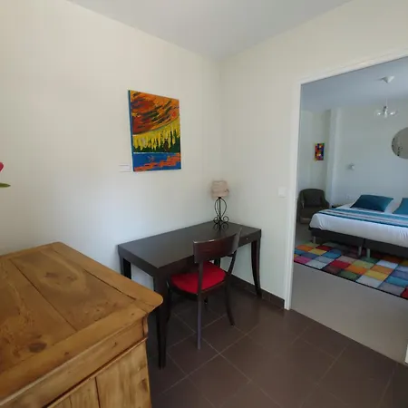 Le Relais Des 4 Saisons - D'hotes Parking Gratuit 3*
